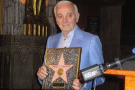 Шарль Азнавур получил «Звезду чести» от армян Калифорнии