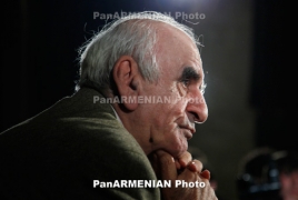 Армянский режиссер Артавазд Пелешян удостоен награды за вклад в мировое кино