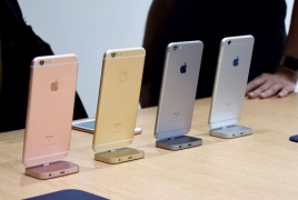 Apple takes 103.6% of all smartphone profits