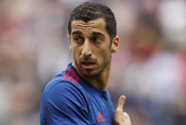 Mourinho told to play Mkhitaryan in No.10 role for Manchester United