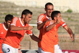 Армянский футболист Ваан Бичахчян отправился на недельный смотр в итальянской «Фиорентине»