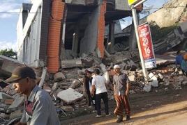 Землетрясение в Индонезии разрушило около 12 тысяч зданий