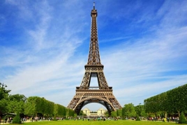 Eiffel Tower reopens after five-day strike