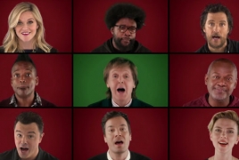 Stars perform an a cappella version of “Wonderful Christmastime”