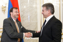 Карапетян и Миллс обсудили вопросы антикоррупционной политики в Армении