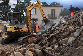Власти Италии заявили о катастрофических последствиях землетрясения