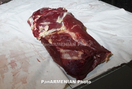 Զգուշացում Գյումրիում միս վաճառողներին՝ չընդունել և չիրացնել խախտումներով տեղափոխված միսը
