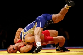 Армянский борец Карен Асланян победил на международном турнире в Париже