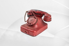 На аукционе в США уйдет с молотка личный телефон Гитлера