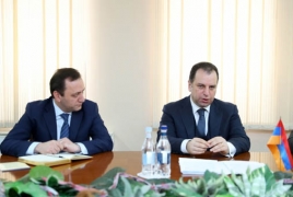 Министр обороны РА - представителю ОБСЕ: Международное сообщество должно осудить неисполнение обязательств Азербайджаном