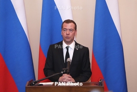 Medvedev urges EEU states against comparing prices for Russian gas