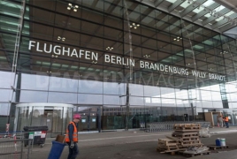 Berlin airport workers planning another strike over pay