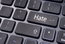 Germany to fine social sites over hate speech