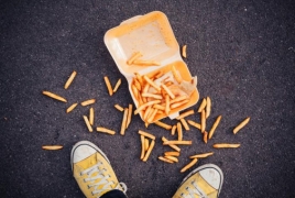 “5-second rule” for food dropped on the floor is true: germ scientists