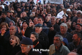 В центре Еревана проходит митинг и шествие блока «Конгресс-НПА»