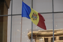 Молдавский парламент не пускает президента в ЕАЭС