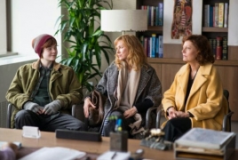 Naomi Watts, Elle Fanning, Susan Sarandon in “3 Generations” trailer