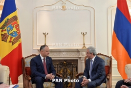 Саргсян и Додон в Бишкеке обсудили развитие торгово-экономического и гуманитарного сотрудничества