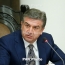 PM Karapetyan instructs minister to work up unified transport network