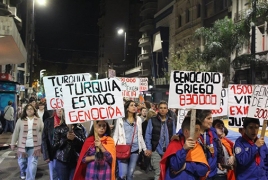 Армяне Уругвая провели шествие в память о жертвах   Геноцида