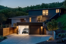 Mercedes-Benz, Vivint to power solar homes