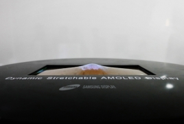Samsung's extra-stretchable display can survive dents