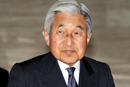 Japan's parliament approves emperor's abdication