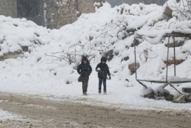 Syrian army, allies step up bombing of rebels in Deraa