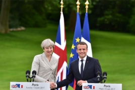 France's Macron says 'door always open' for UK to stay in EU