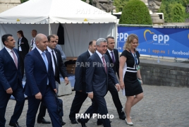 President Sargsyan talks elections, Armenia-EU agenda at EPP summit