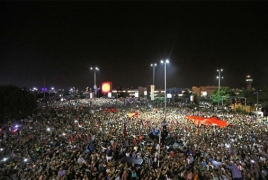 Massive crowd rallies in Istanbul against Turkish crackdown after coup