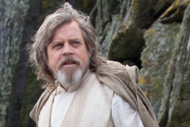 Mark Hamill on whether a young Luke Skywalker movie is possible