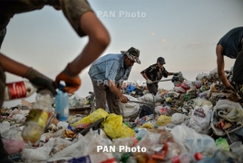 Billions of tons of plastic trash accumulating on Earth: report