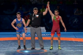 Armenian wrestler wins silver at Junior World Championships