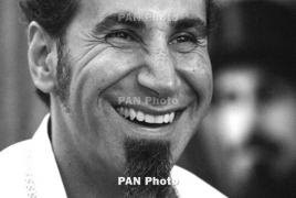 Serj Tankian composes, records music for 