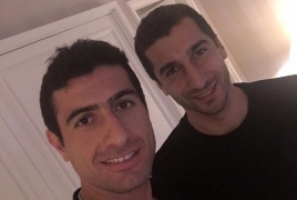 Мхитарян встретился в Лиссабоне с партнером по сборной Армении Казаряном