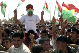 Iraqi Kurdistan offers truce, freezes referendum