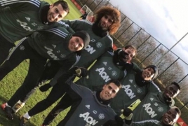 Mkhitaryan seems to be saying 'goodbye' to Man United teammates