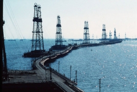 Азербайджан сократил экспорт нефти и добычу товарного газа