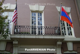 Armenian Committee supporters back U.S. Senator Robert Menendez
