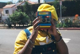 Polaroid выпустила популярную в 90-х линейку камер в обновленном дизайне