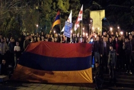 В Тбилиси прошло факельное шествие в память о жертвах Геноцида армян