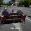 Երևանում ցույցերի ժամանակ վնասված նստարաններն ու աղբամանները կվերականգնվեն