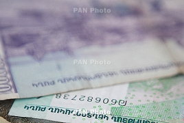 Գյումրիի սոցծառայության  աշխատակիցները  նպաստի ձևակերպման համար   գումար  են  ստացել