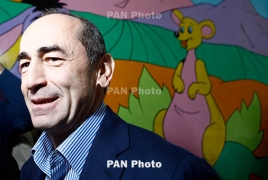 Armenia ex-President signals return to politics