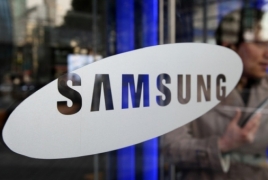 Samsung поставит гибкие экраны для смартфонов своим конкурентам