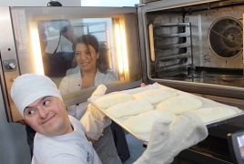 В армянском Гюмри открылась первая в регионе инклюзивная пекарня