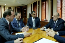 Tonoyan presented security environment around Armenia to Giuliani