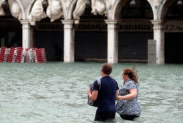 Около 75% территории Венеции затопило