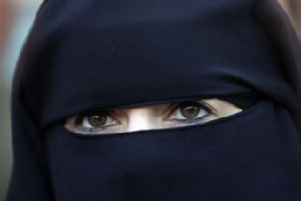 Egypt looks to ban wearing niqab in public places - PanARMENIAN.Net